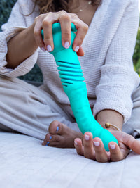 thrusting-dildo